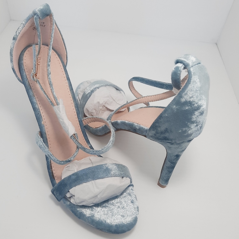 Velvet Crisscross Blue Heels Sz 8 , Sz 5,5 NEW - Picture 6 of 13